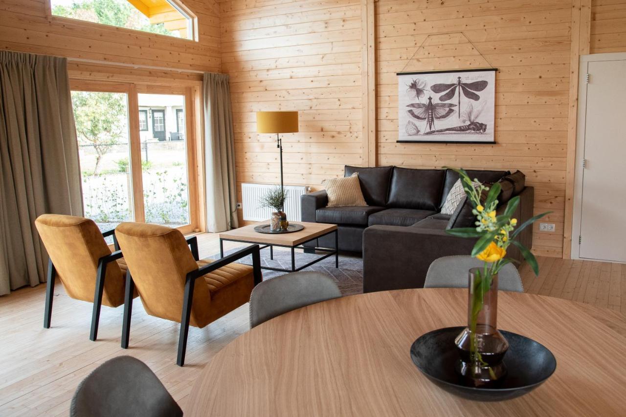 Luxe Chalets In Zeeland Aan De Kust Sint Annaland Esterno foto