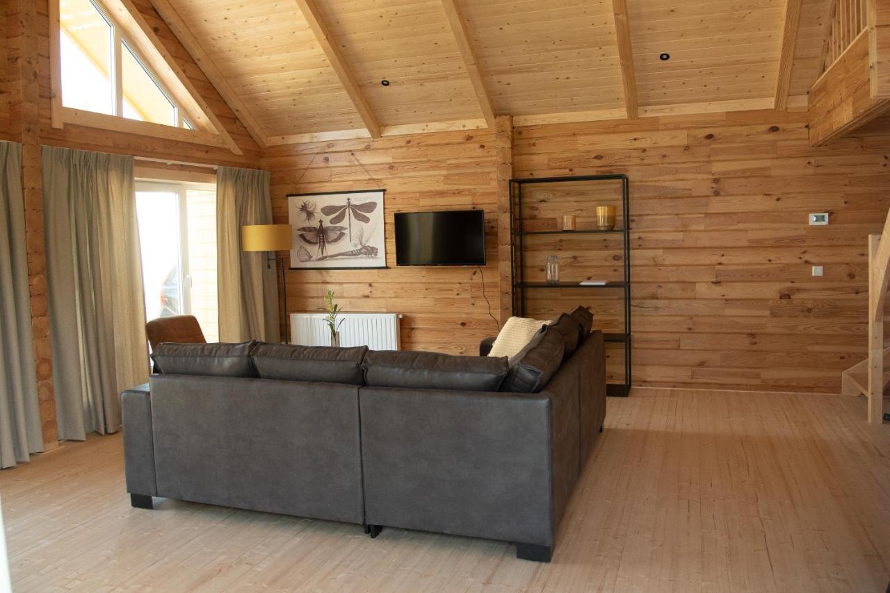 Luxe Chalets In Zeeland Aan De Kust Sint Annaland Esterno foto