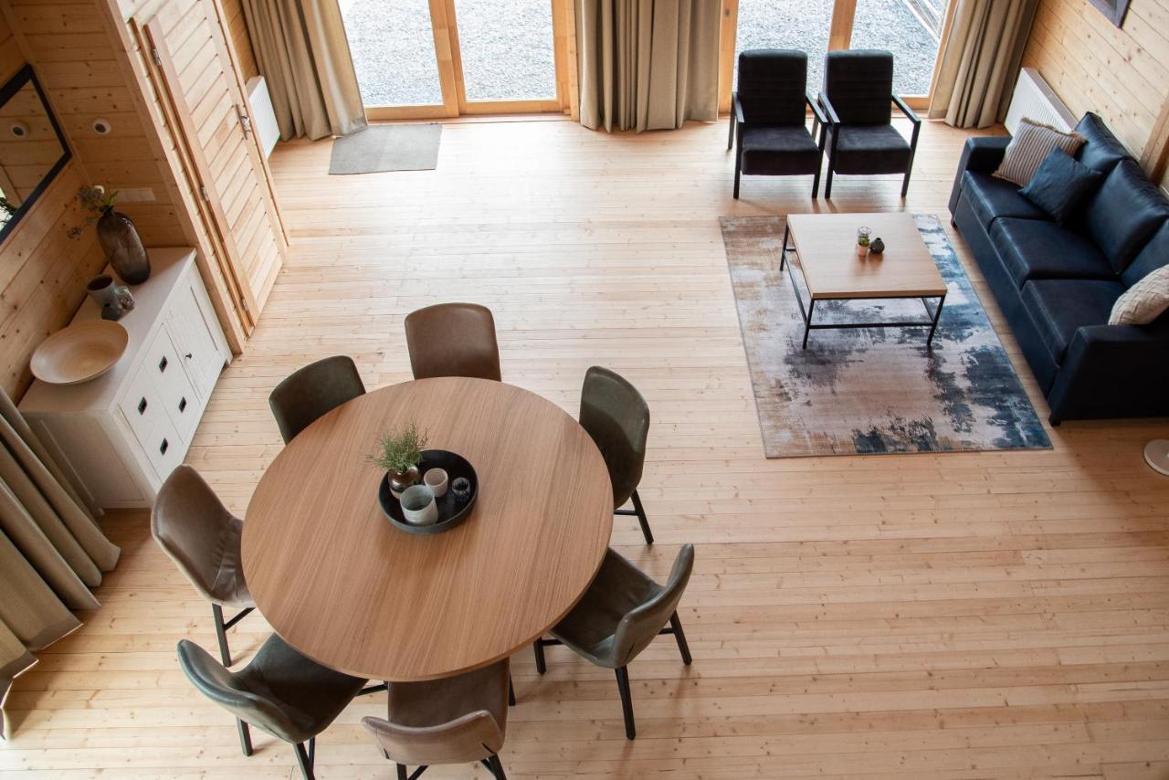 Luxe Chalets In Zeeland Aan De Kust Sint Annaland Esterno foto